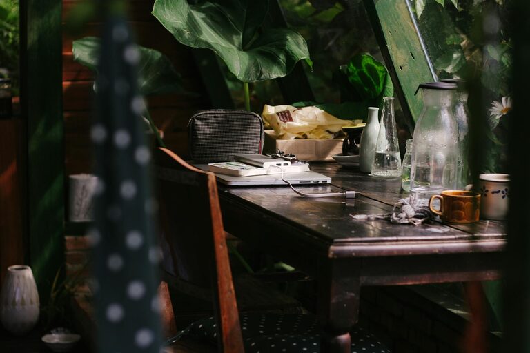 Easy Ways to Add Nature to Your Workspace for a Fresh Feel